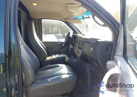 2010 GMC Savana 2500 Work Van from USA, damaged, VIN 1GTZGFBAXA1114787